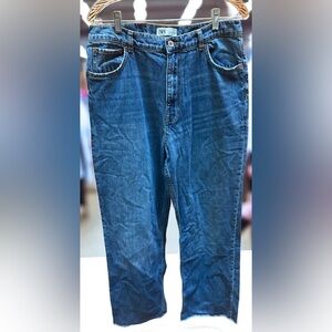 Zara Women's Classic Blue Ankle Jeans